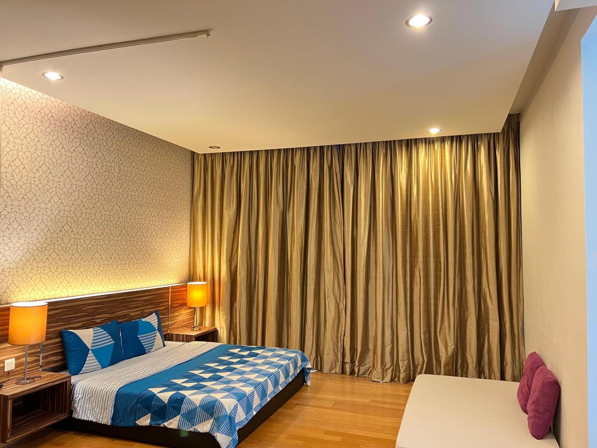 Regalia Spritz Empire Hostel Kuala Lumpur Exterior photo